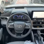 TOYOTA HIGHLANDER PLATINUM 2.4L TURBO CANADIAN SPECS 2023 MODEL - Thumbnail 8