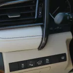 TOYOTA CAMRY GLE , 2.5L , CLOTH SEATS , SUNROOF , ALLOY WHEELS , 2023MY - Thumbnail 9