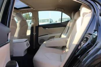 TOYOTA CAMRY GLE , 2.5L , CLOTH SEATS , SUNROOF , ALLOY WHEELS , 2023MY