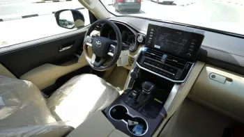 Toyota Land Cruiser GX-R 2022 3.5L Twin Turbo
