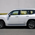 Toyota Land Cruiser V-XR Twin Turbo 2022 - Thumbnail 3