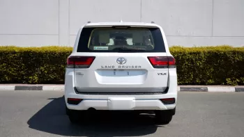 Toyota Land Cruiser V-XR Twin Turbo 2022