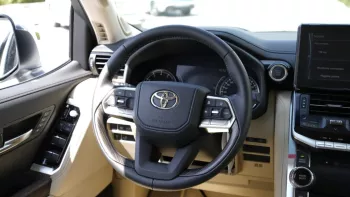Toyota Land Cruiser V-XR Twin Turbo 2022