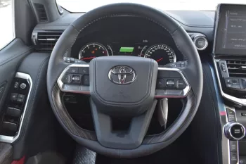 LHD - TOYOTA LANDCRUISER 300 3.5L V6 PETROL TWIN TURBO VXR AUTO