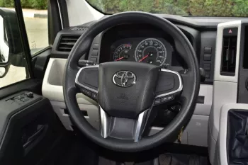 2020 MODEL TOYOTA HIACE DELIVERY VAN DX 3.5L PETROL MANUAL TRANSMISSION