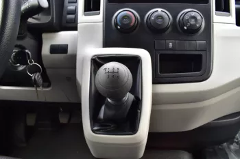 2020 MODEL TOYOTA HIACE DELIVERY VAN DX 3.5L PETROL MANUAL TRANSMISSION