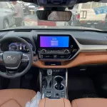 TOYOTA HIGHLANDER PLATINUM 2.4L TURBO CANADIAN SPECS 2023 MODEL - Thumbnail 6