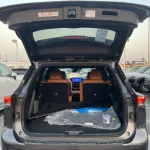 TOYOTA HIGHLANDER PLATINUM 2.4L TURBO CANADIAN SPECS 2023 MODEL - Thumbnail 12