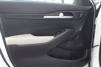 KIA SELTOS 1.6L PETROL 2WD 2023