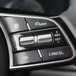 KIA SELTOS 1.6L PETROL 2WD 2023 - Thumbnail 10