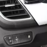 KIA SELTOS 1.6L PETROL 2WD 2023 - Thumbnail 11