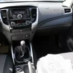 Mitsubishi L200 2.4L 2023 Grey Diesel - Thumbnail 12