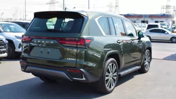 LEXUS LX600 Signature 2022 3.5L 6Cyl Twin Turbo 4WD