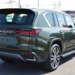 LEXUS LX600 Signature 2022 3.5L 6Cyl Twin Turbo 4WD - Thumbnail 8