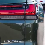 LEXUS LX600 Signature 2022 3.5L 6Cyl Twin Turbo 4WD - Thumbnail 11