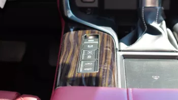 LEXUS LX600 Signature 2022 3.5L 6Cyl Twin Turbo 4WD
