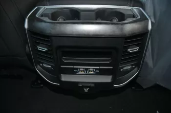 DODGE RAM BIGHORN 1500 HEMI eTORQUE 5.7L 2022