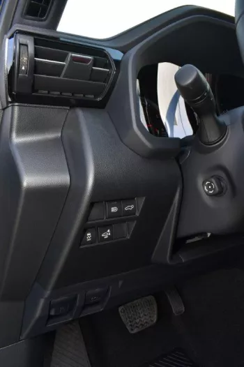 land Cruiser 3.3l Model 2023 VXR+ Auto Transmission