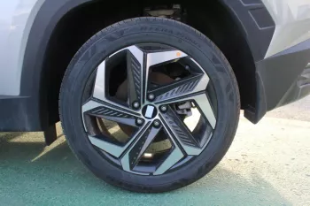 HYUNDAI TUCSON 1.6 2WD