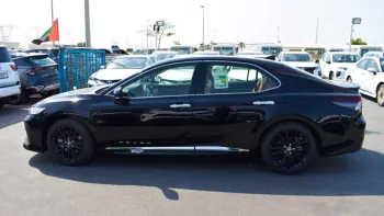 Toyota Camry Grande V6 3.5L FWD 2022