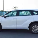 Toyota Highlander GLE Hybrid 2.5L 2022 - Thumbnail 5