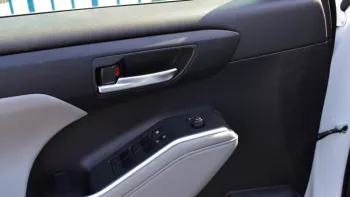Toyota Highlander GLE Hybrid 2.5L 2022