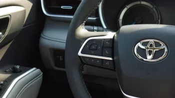 Toyota Highlander GLE Hybrid 2.5L 2022