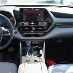 Toyota Highlander GLE Hybrid 2.5L 2022 - Thumbnail 21