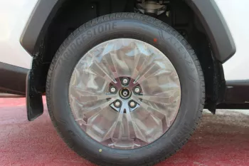 TOYOTA RAV4 , 2.5L PETROL , AUTOMATIC TRANSMISSION , 4WD , 2023MY , ALLOY WHEELS
