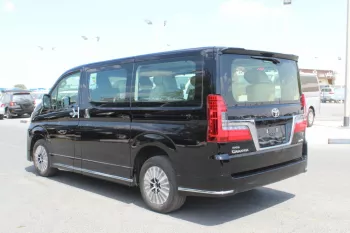 2023 TOYOTA GRANVIA PREMIUM 3.5L AT PRL