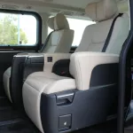 2023 TOYOTA GRANVIA PREMIUM 3.5L AT PRL - Thumbnail 16