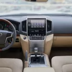 Toyota Land Cruiser GX.R-V8-2016-GCC-EXCELLENT CONDITION - Thumbnail 3