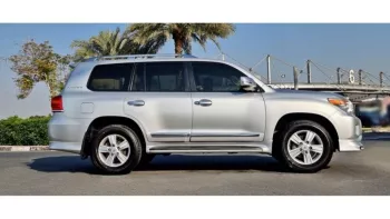 Toyota Land Cruiser GXR 2013 V6-4L-Perfect Condition