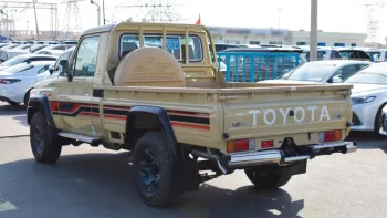 Toyota land Cruiser Pick up Single Cap LX V6 4WD 2023