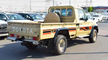 Toyota land Cruiser Pick up Single Cap LX V6 4WD 2023