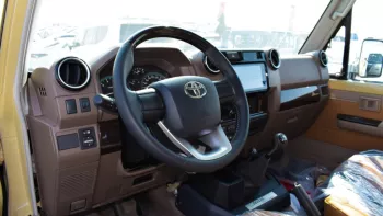 Toyota land Cruiser Pick up Single Cap LX V6 4WD 2023