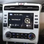 NEW 2023 HYUNDAI TUCSON 2.0L PETROL AUTOMATIC ZERO KM - Thumbnail 7