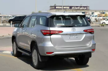 Toyota Fortuner 2.8L 2023 Silver Diesel