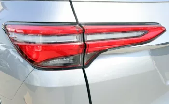 Toyota Fortuner 2.8L 2023 Silver Diesel