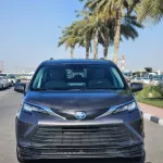 Toyota Sienna LE 4x4 grey 2021 - Thumbnail 3