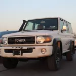 LHD - TOYOTA LANDCRUISER 76 4.5L V8 DSL FO 70TH ANV MANUAL - Thumbnail 3