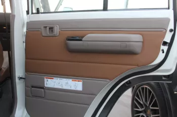 LHD - TOYOTA LANDCRUISER 76 4.5L V8 DSL FO 70TH ANV MANUAL