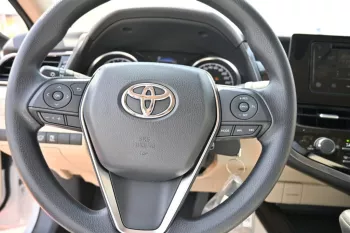 TOYOTA CAMRY 2.5 LE, MODEL 2023, AT, PETROL