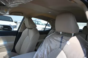 TOYOTA CAMRY 2.5 LE, MODEL 2023, AT, PETROL