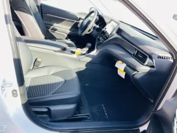 Toyota Camry 2.5l SE Sport Canadian Spec MY2023