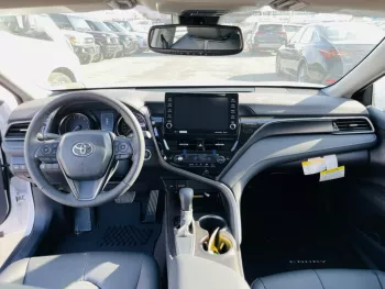 Toyota Camry 2.5l SE Sport Canadian Spec MY2023