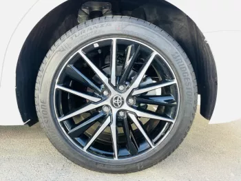 Toyota Camry 2.5l SE Sport Canadian Spec MY2023