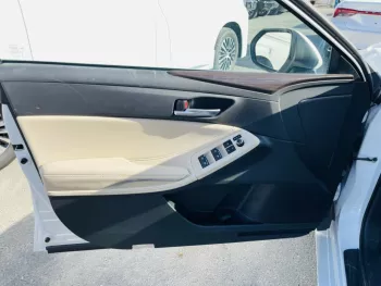 TOYOTA AVALON 3.5L SEDAN MY2022