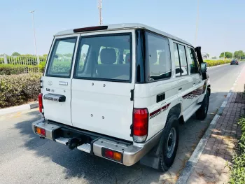 Toyota Hard top 76 Series 4.5P V8 Diesel MY2023