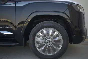 2023 MODEL TOYOTA LAND CRUISER 300 GXR+ V6 3.3L DIESEL AUTOMATIC
